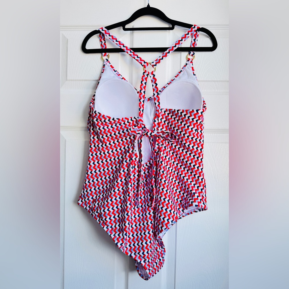 Kona Sol Geo Print One Piece Swimsuit - NWT - Picture 9 of 15